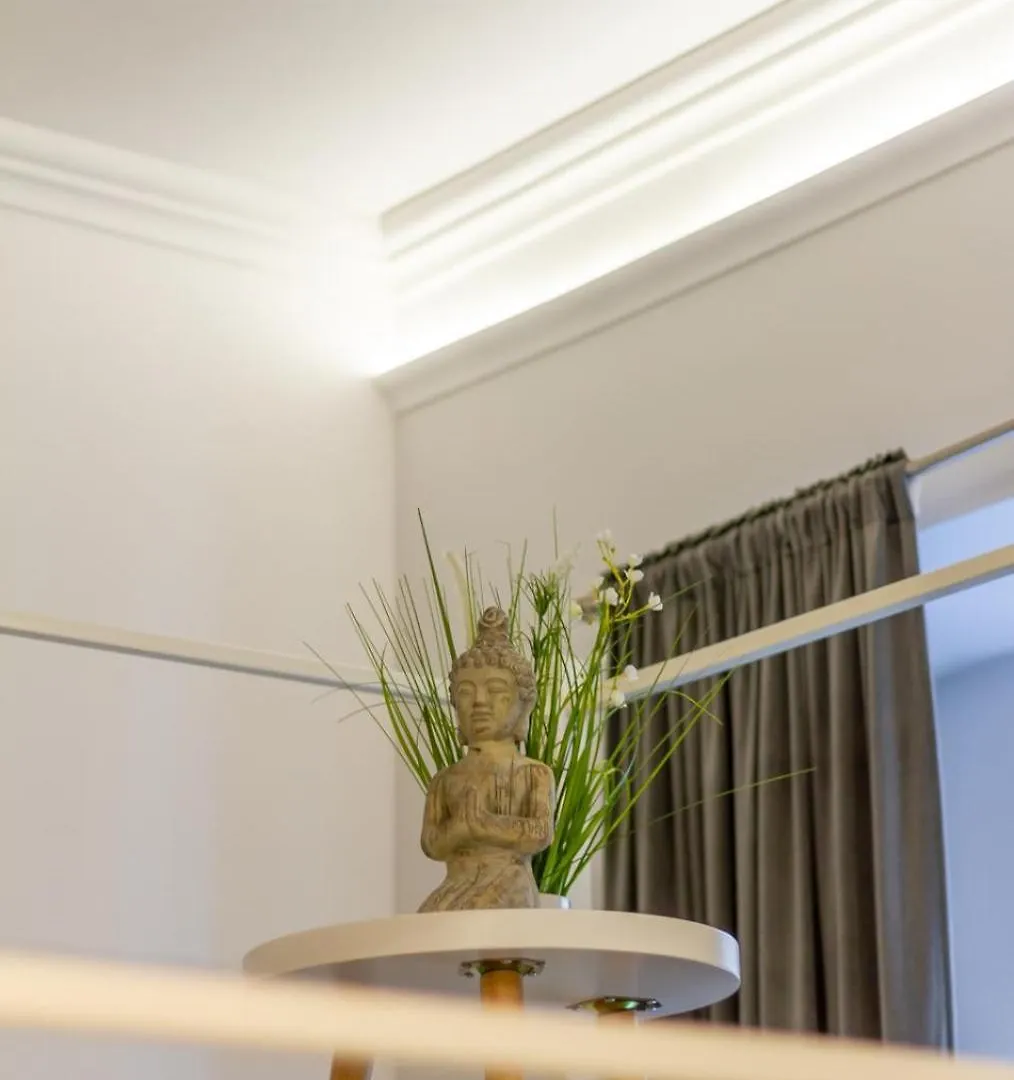 Galerie Vibes In Josika Street By Nw Apartment Budapest